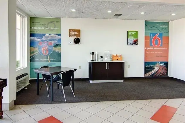 Motel 6 Mount Pleasant - Genel