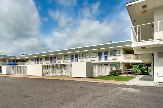 Motel 6 Muskogee, OK - Dış Mekan