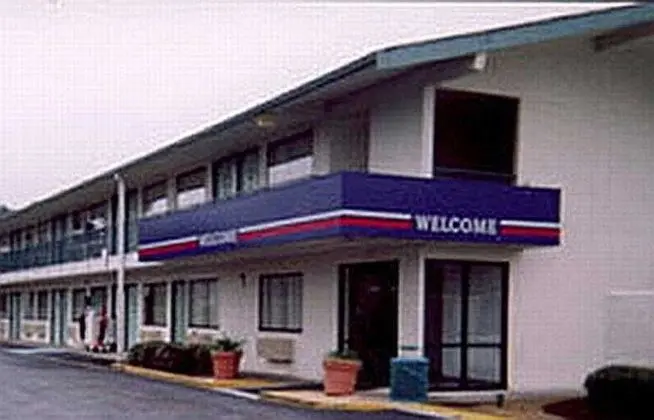 Motel 6 Nashville Goodlettsville