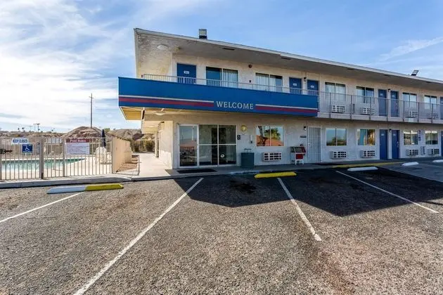 Motel 6 Needles, CA