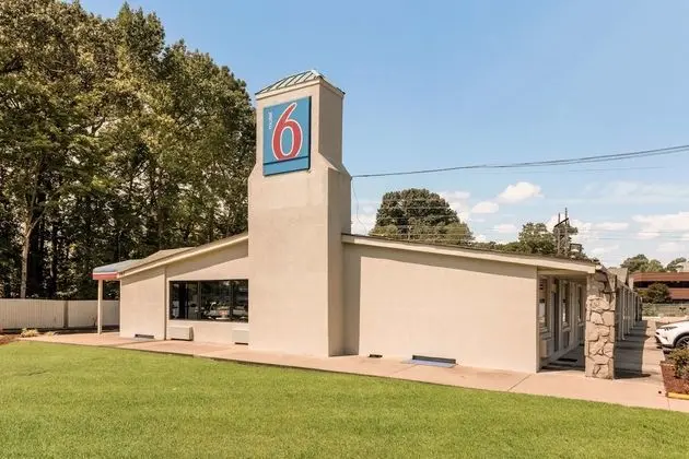 Motel 6 Newport News, VA - Dış Mekan