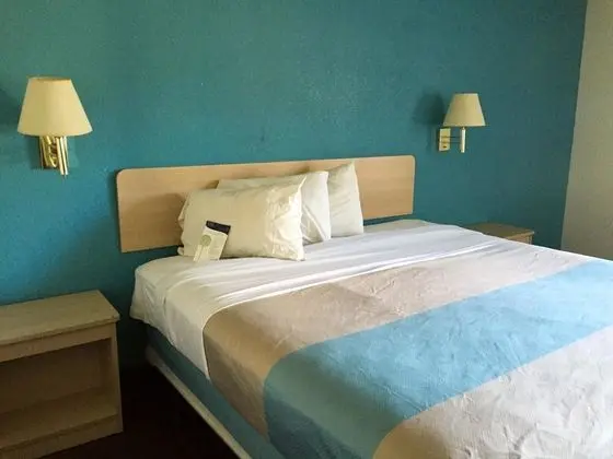 Motel 6 Norcross GA