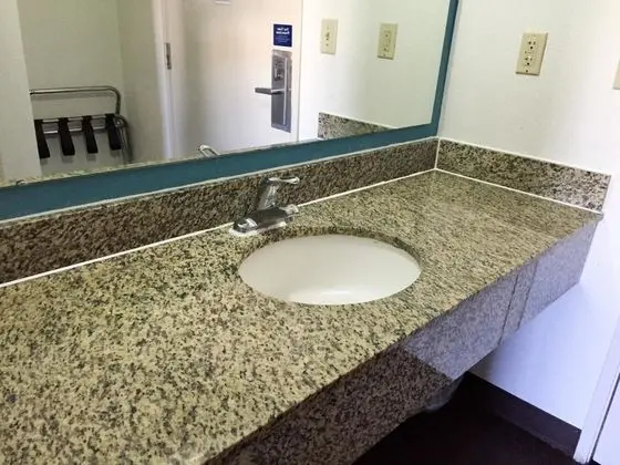 Motel 6 Norcross GA - Banyo Özellikleri