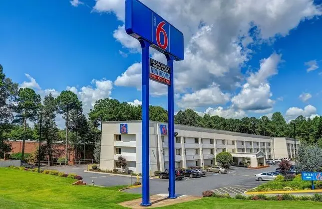 Motel 6 Norcross GA - Dış Mekan