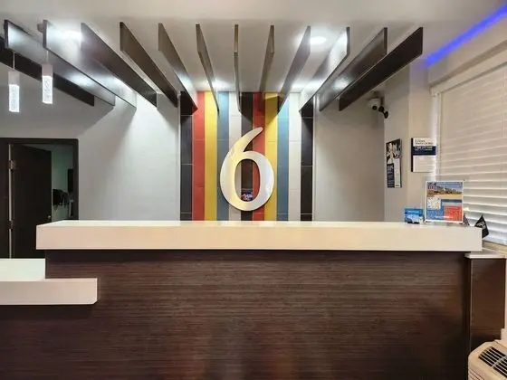 Motel 6 North Little Rock, AR - Lobi