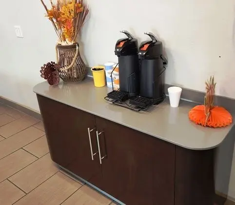 Motel 6 North Little Rock, AR - Yerinde Yemek