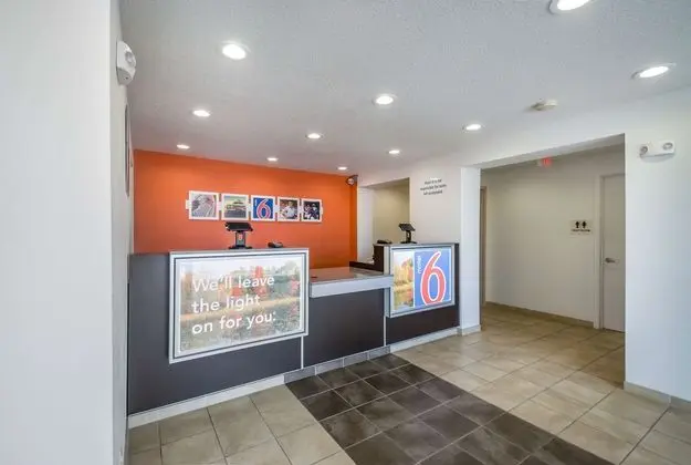 Motel 6 Odenton, MD - Fort Meade - Lobi