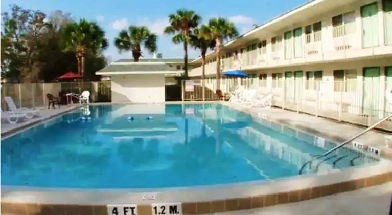 Motel 6 Orlando-Kissimmee Main Gate East - Genel