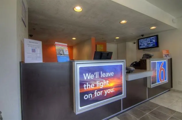 Motel 6 Orlando - Winter Park - Lobi
