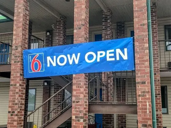 Motel 6 Ozark, AR - Dış Mekan
