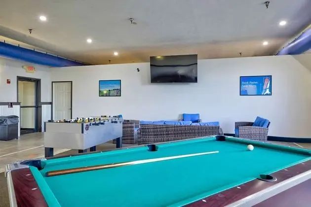 Motel 6 Percival, IA - Havuz