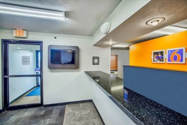 Motel 6 Percival, IA - Lobi