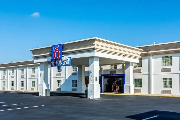 Motel 6 Petersburg, VA - Fort Lee - Dış Mekan