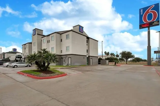 Motel 6 Pharr, TX - Dış Mekan