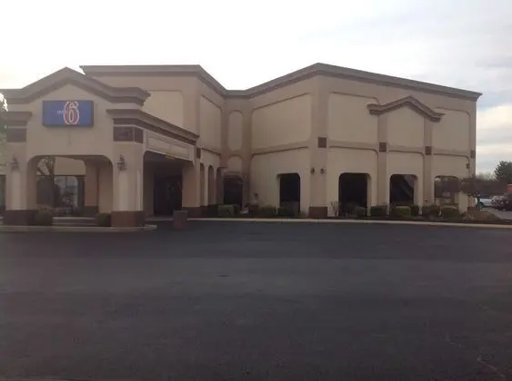Motel 6 Philadelphia Northeast