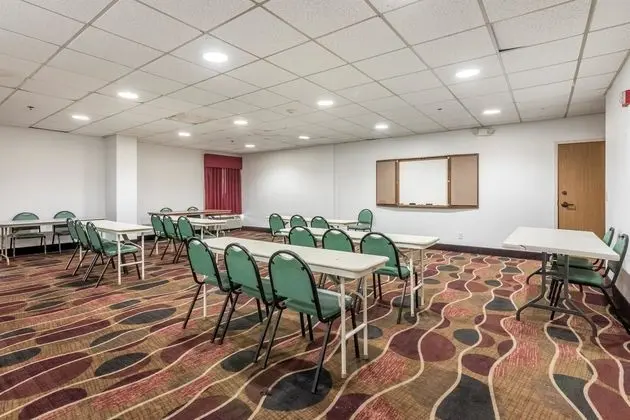 Motel 6 Pine Bluff, AR