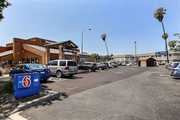 Motel 6 Pleasanton, CA - Dış Mekan