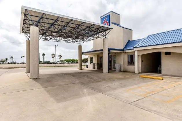 Motel 6 Port Lavaca, TX