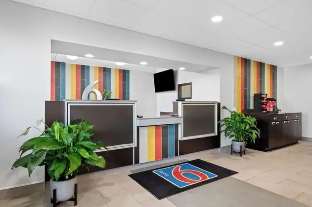 Motel 6 Portland Maine