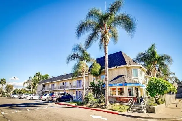 Motel 6 Riverside South