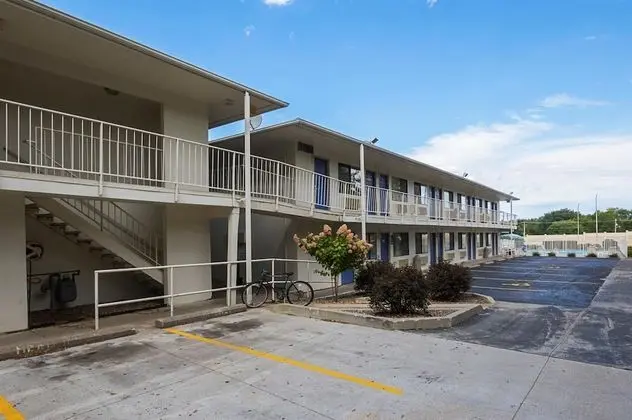 Motel 6 Rochester, MN - Dış Mekan