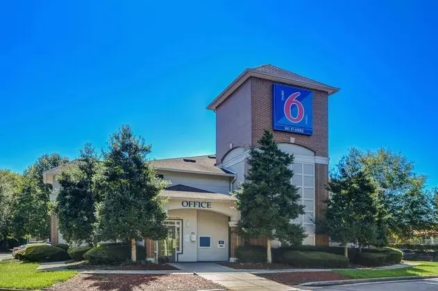 Motel 6 Roswell, GA - Atlanta