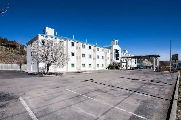Motel 6 Ruidoso, NM - Dış Mekan