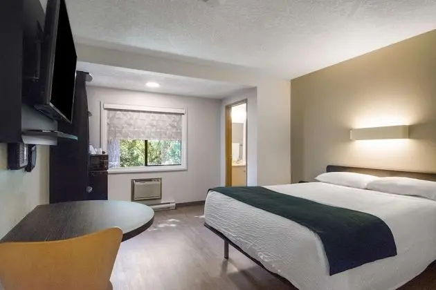 Motel 6 Saanichton, BC - Victoria Airport - Oda
