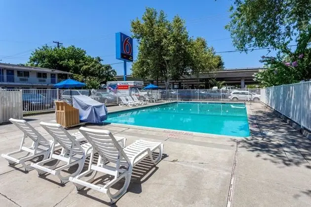 Motel 6 Sacramento Downtown
