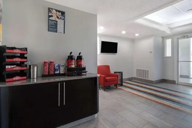 Motel 6 San Antonio, TX - South - Lobi