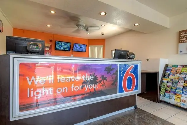Motel 6 San Diego - El Cajon - Lobi