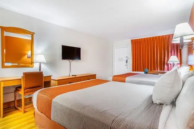 Motel 6 San Diego - Southbay