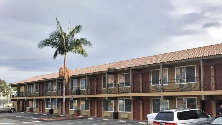 Motel 6 San Diego - Southbay - Dış Mekan