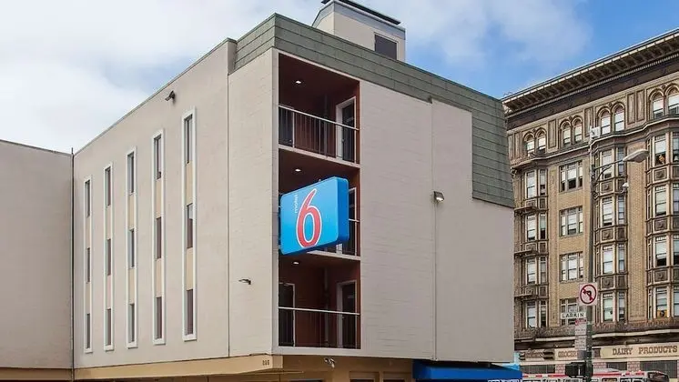 Motel 6 San Francisco, CA