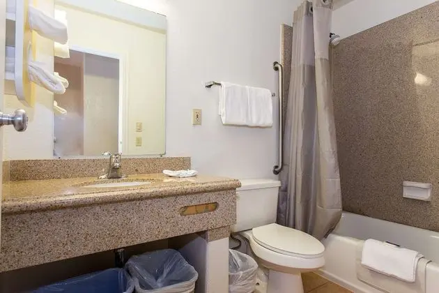 Motel 6 San Francisco, CA - Banyo Tipleri