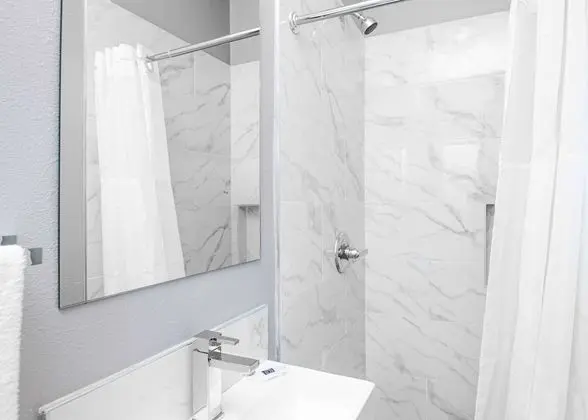 Motel 6 San Pedro, CA – Port Of Los Angeles - Banyo Özellikleri