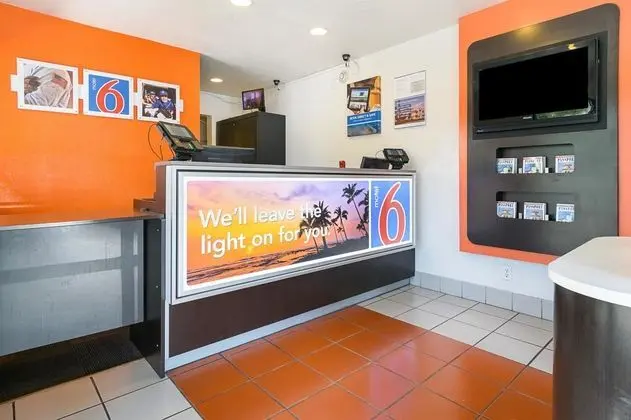 Motel 6 Santa Barbara - Goleta
