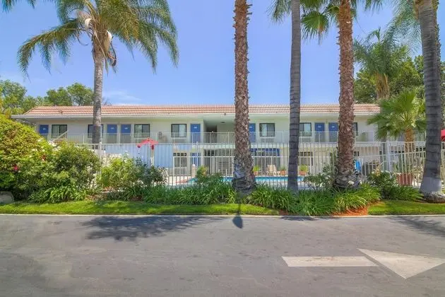 Motel 6 Simi Valley