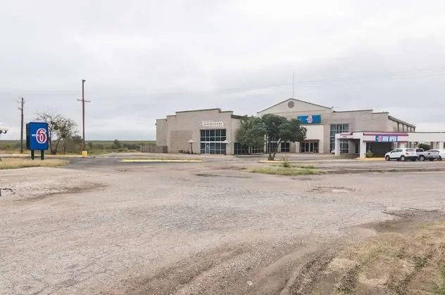 Motel 6 Snyder, TX - Dış Mekan