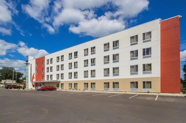 Motel 6 South Bend, IN - Mishawaka - Dış Mekan