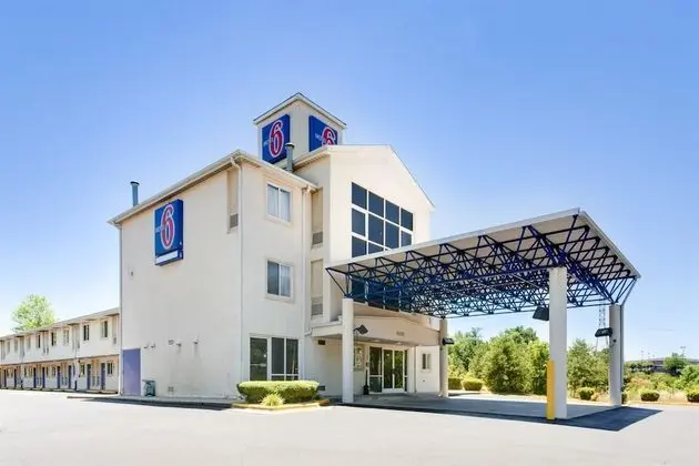 Motel 6 Statesville, NC - Dış Mekan