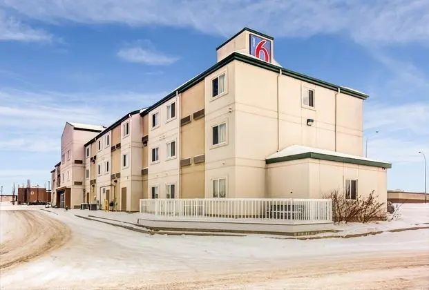Motel 6 Stony Plain, AB
