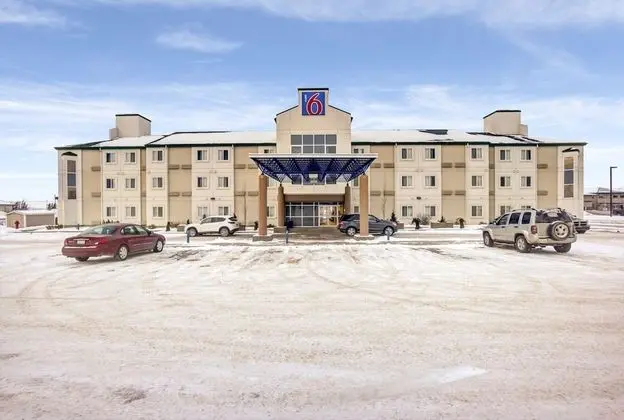 Motel 6 Stony Plain, AB - Dış Mekan