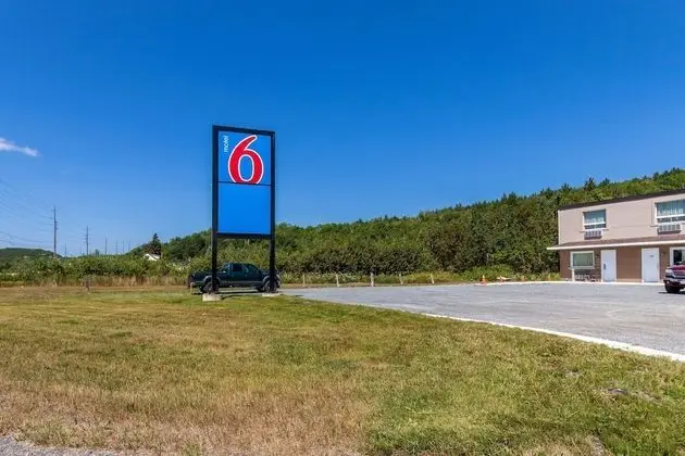 Motel 6 Sudbury, ON