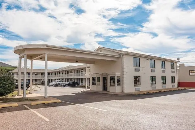 Motel 6 Texarkana, AR