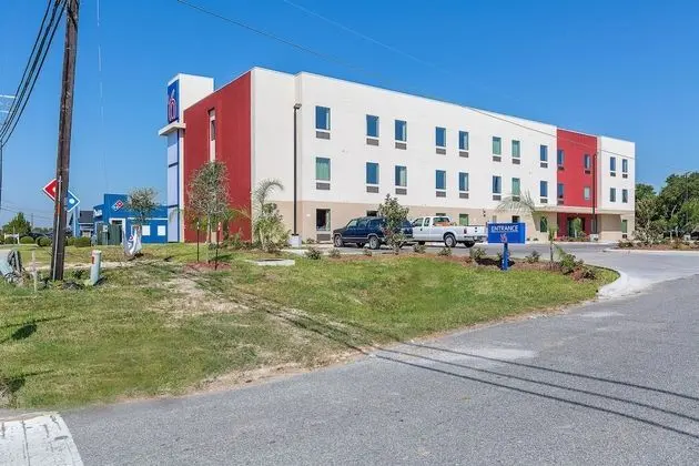Motel 6 Texas City, TX - I-45 South - Dış Mekan