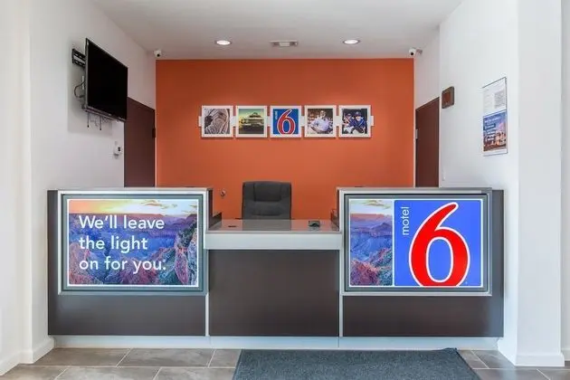 Motel 6 Texas City, TX - I-45 South - Lobi