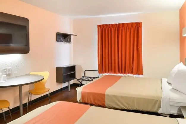 Motel 6 Toledo