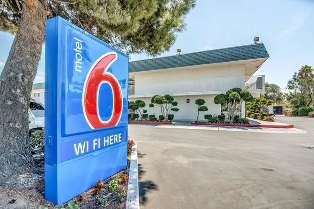 Motel 6 Tracy, CA