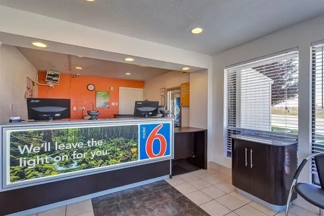 Motel 6 Vallejo, CA - Six Flags West - Lobi